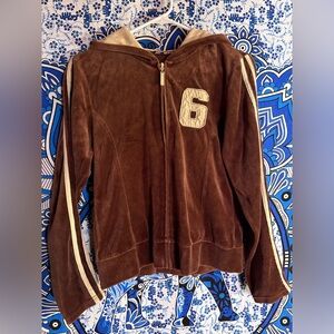 Cozy Brown Hoodie with Cream Details